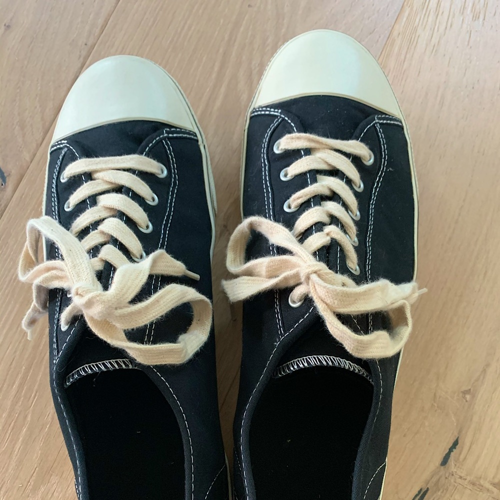 Gap Canvas Sneakers